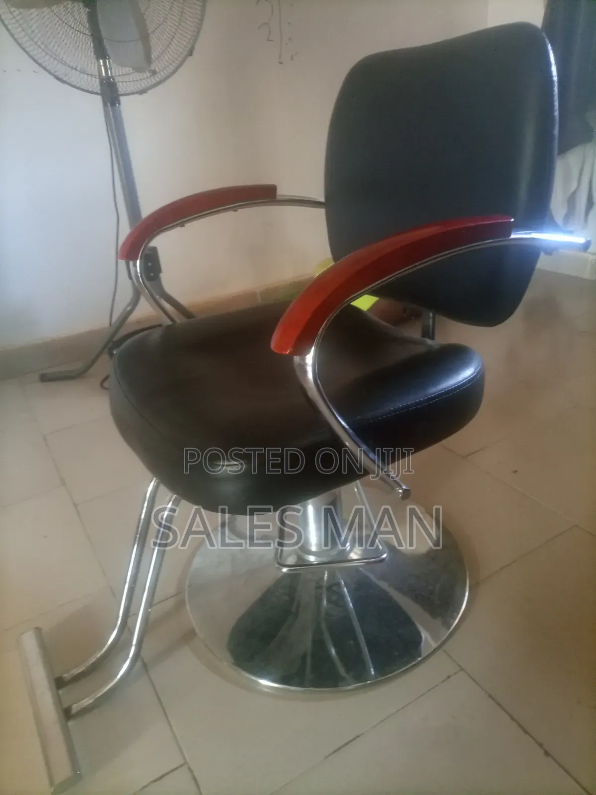 Barbing Saloon Chair