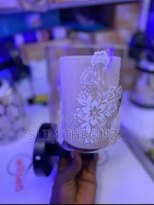 Well Breaket Glass