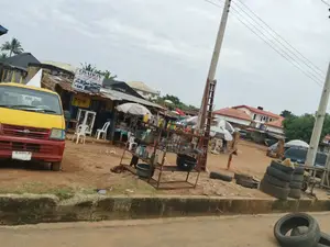 Land at the Expressway