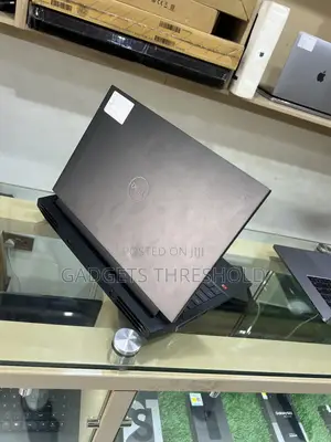 Laptop Dell G15 5511 16GB Intel Core i7 SSD 512GB