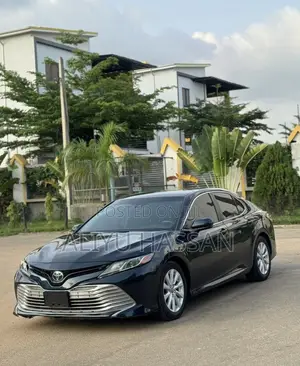 Toyota Camry 2019