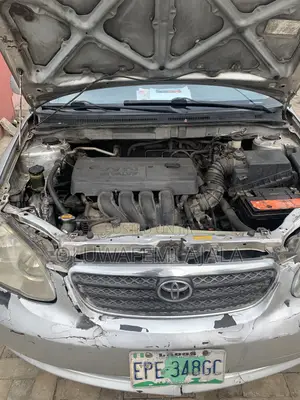 Toyota Corolla 2005 Silver