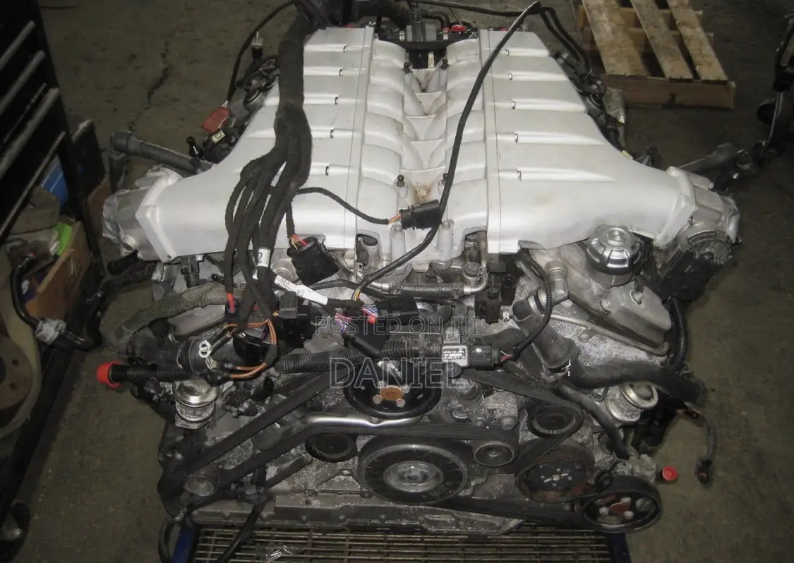 Bentley Continental W12 Engine