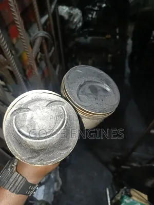 Hyundai Sonata Piston