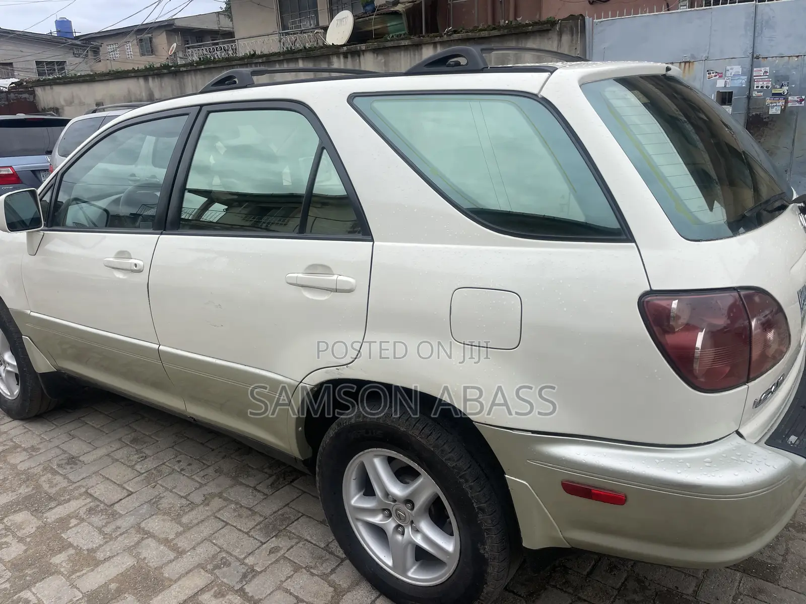 Lexus RX 2001 White