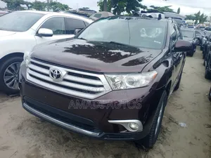 Toyota Highlander 2012 Red