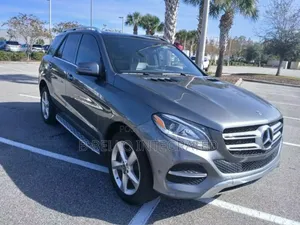 Mercedes-Benz 2024 2025