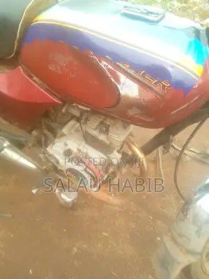 Bajaj Boxer 2022 Red