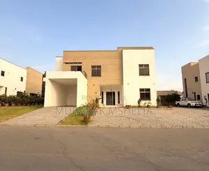 4bdrm Duplex in Maitama for sale