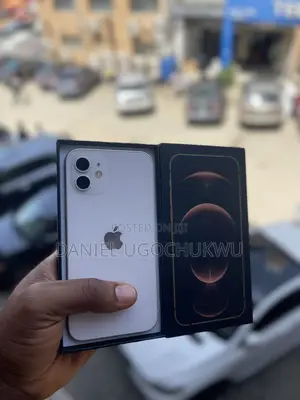 Apple iPhone 12 128 GB White