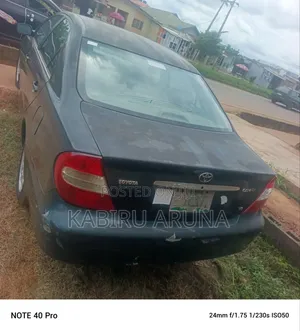 Toyota Camry 2002 Green