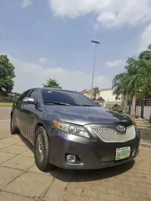 Toyota Camry 2010 Gray