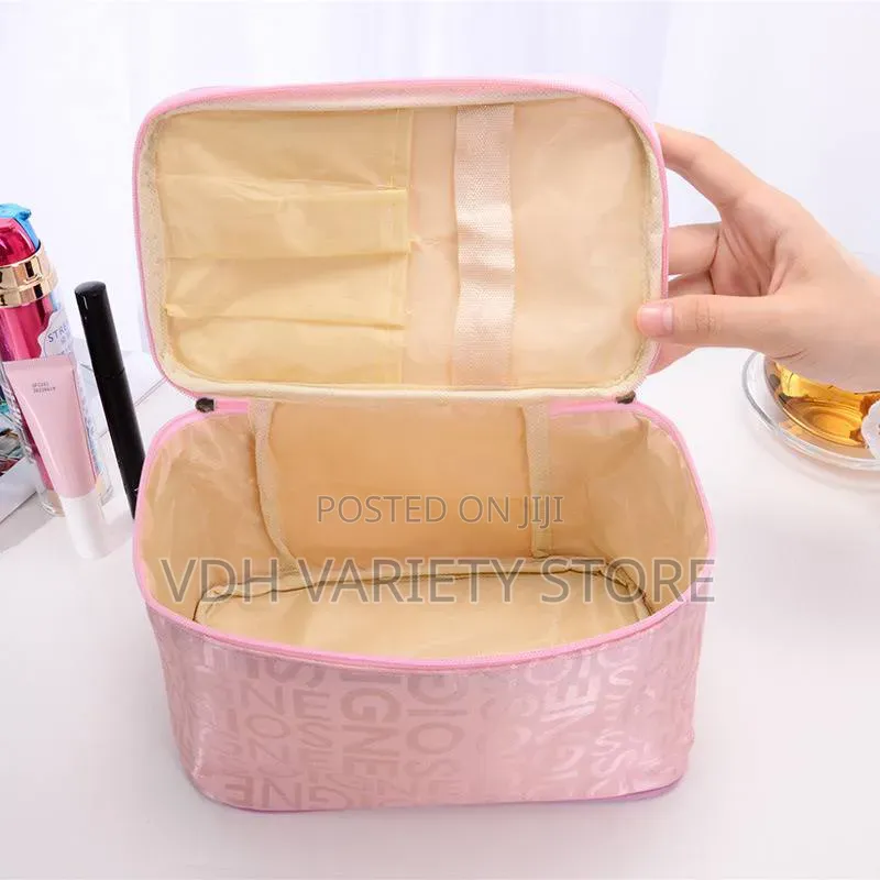 Waterproof Handheld Makeup/Toiletry Storage Bag