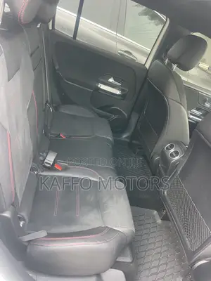Mercedes-Benz GLB-Class GLB 250 4MATIC 2020 White