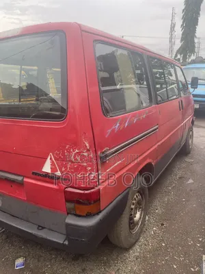 Volkswagen Transporter 1982 Red