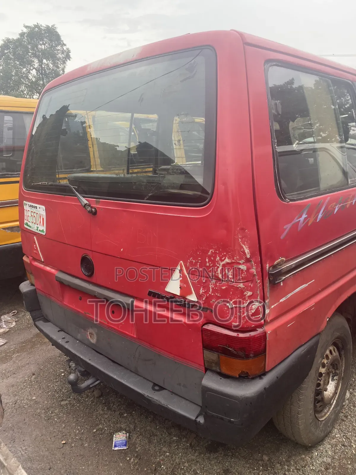 Volkswagen Transporter 1982 Red