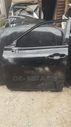 Toyota Highlander 2020 Front Left Door