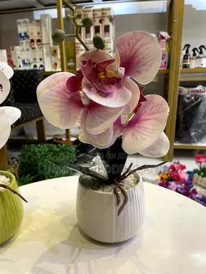 Table Flowers