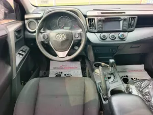 Toyota RAV4 2016 Purple