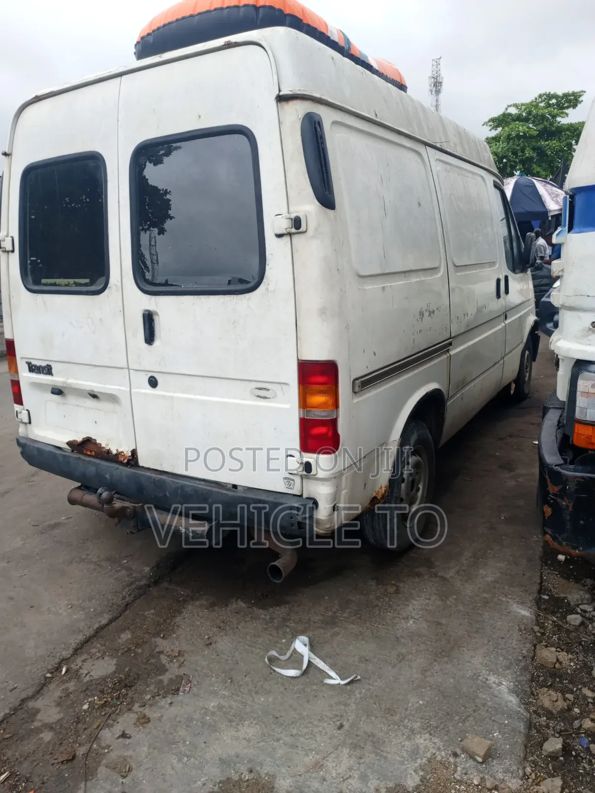 Ford Transit 2002 White