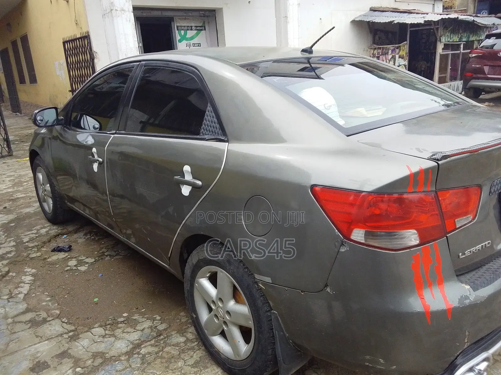 Kia Cerato 2010 Gray