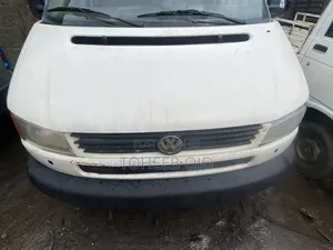 Volkswagen Transporter 1982 White