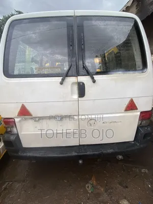 Volkswagen Transporter 1982 White
