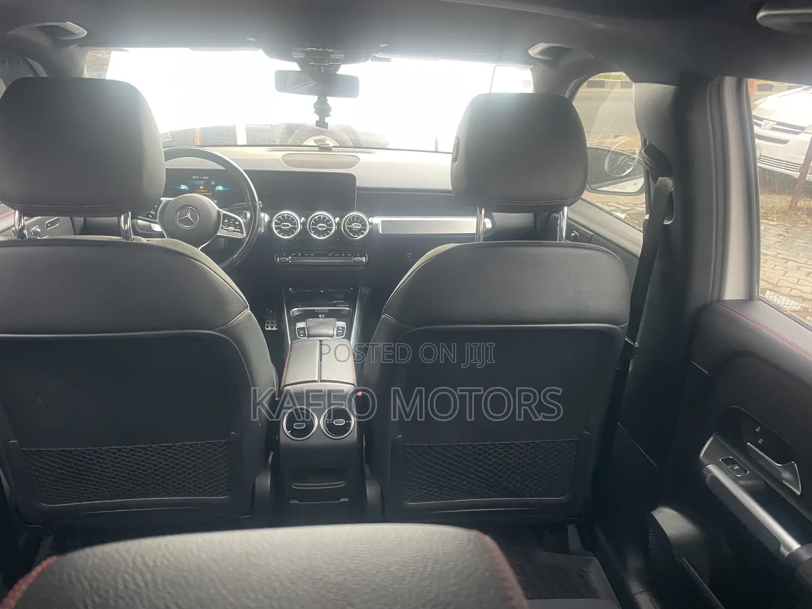Mercedes-Benz GLB-Class GLB 250 4MATIC 2020 White