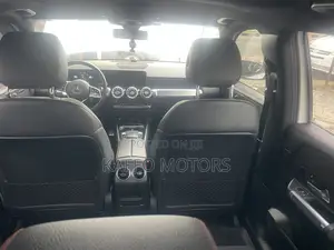 Mercedes-Benz GLB-Class GLB 250 4MATIC 2020 White