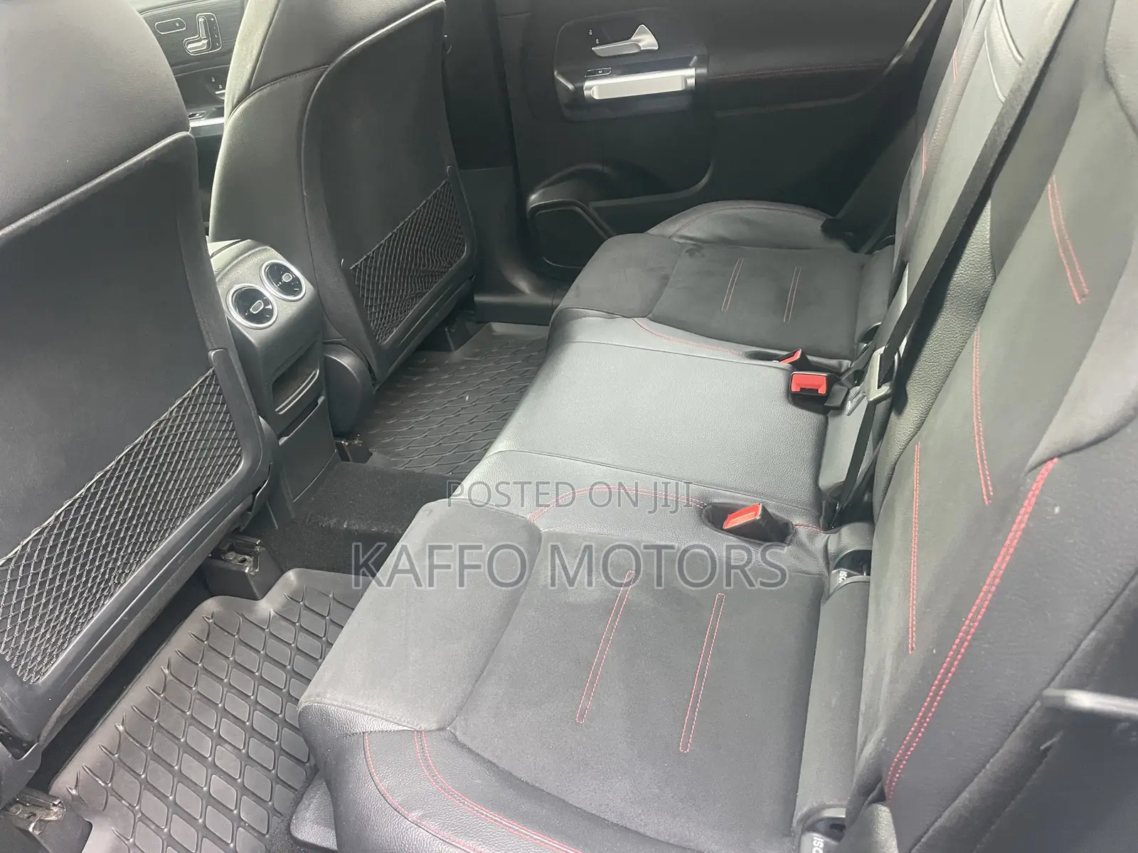 Mercedes-Benz GLB-Class GLB 250 4MATIC 2020 White