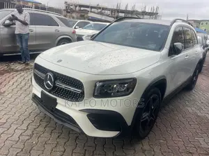 Mercedes-Benz GLB-Class GLB 250 4MATIC 2020 White