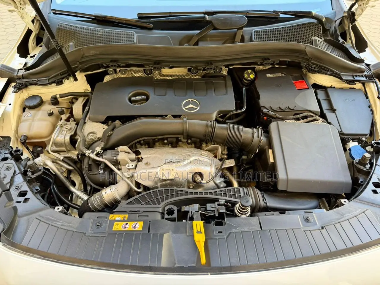 Mercedes-Benz GLA 250 2022 White