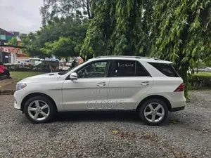 Mercedes-Benz GLE-Class 2016 White