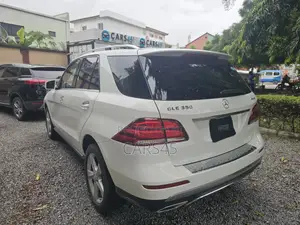 Mercedes-Benz GLE-Class 2016 White