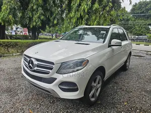 Mercedes-Benz GLE-Class 2016 White