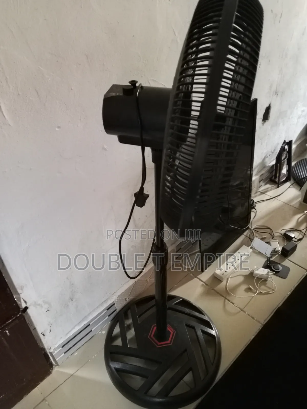 Standing Spaceteck Fan