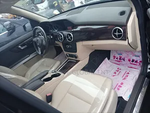 Mercedes-Benz GLK-Class 2015 Black