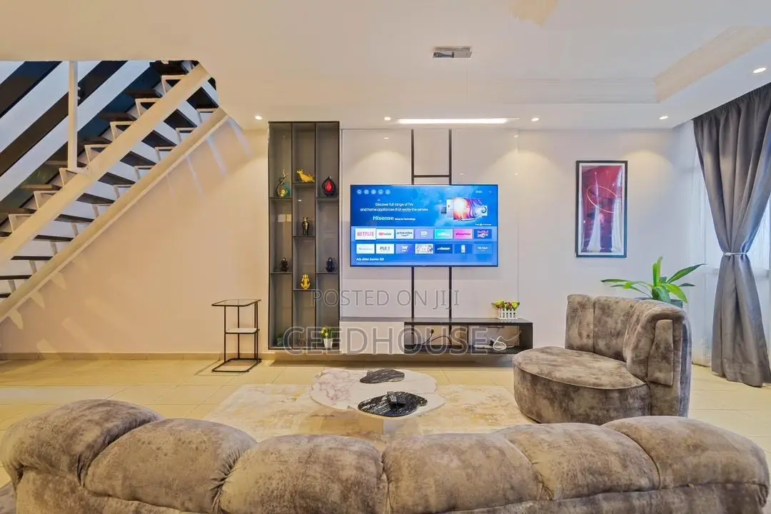 Luxurious 2 Bedroom Duplex