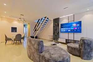 Luxurious 2 Bedroom Duplex