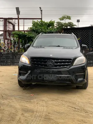 Mercedes-Benz M Class ML350 4MATIC 4dr SUV AWD (3.5L 6cyl 7A) 2014