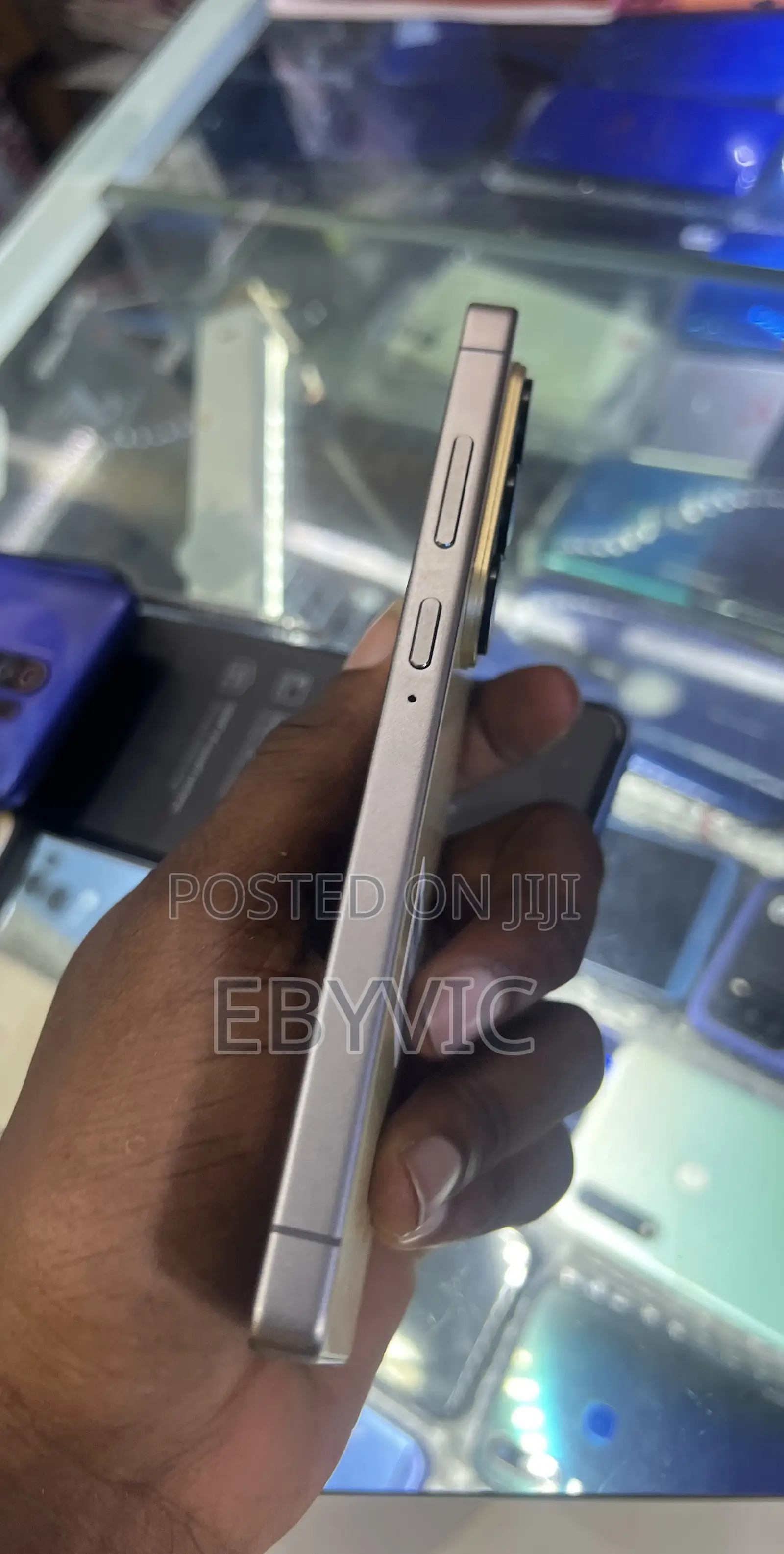 Mobile Phone 128 GB
