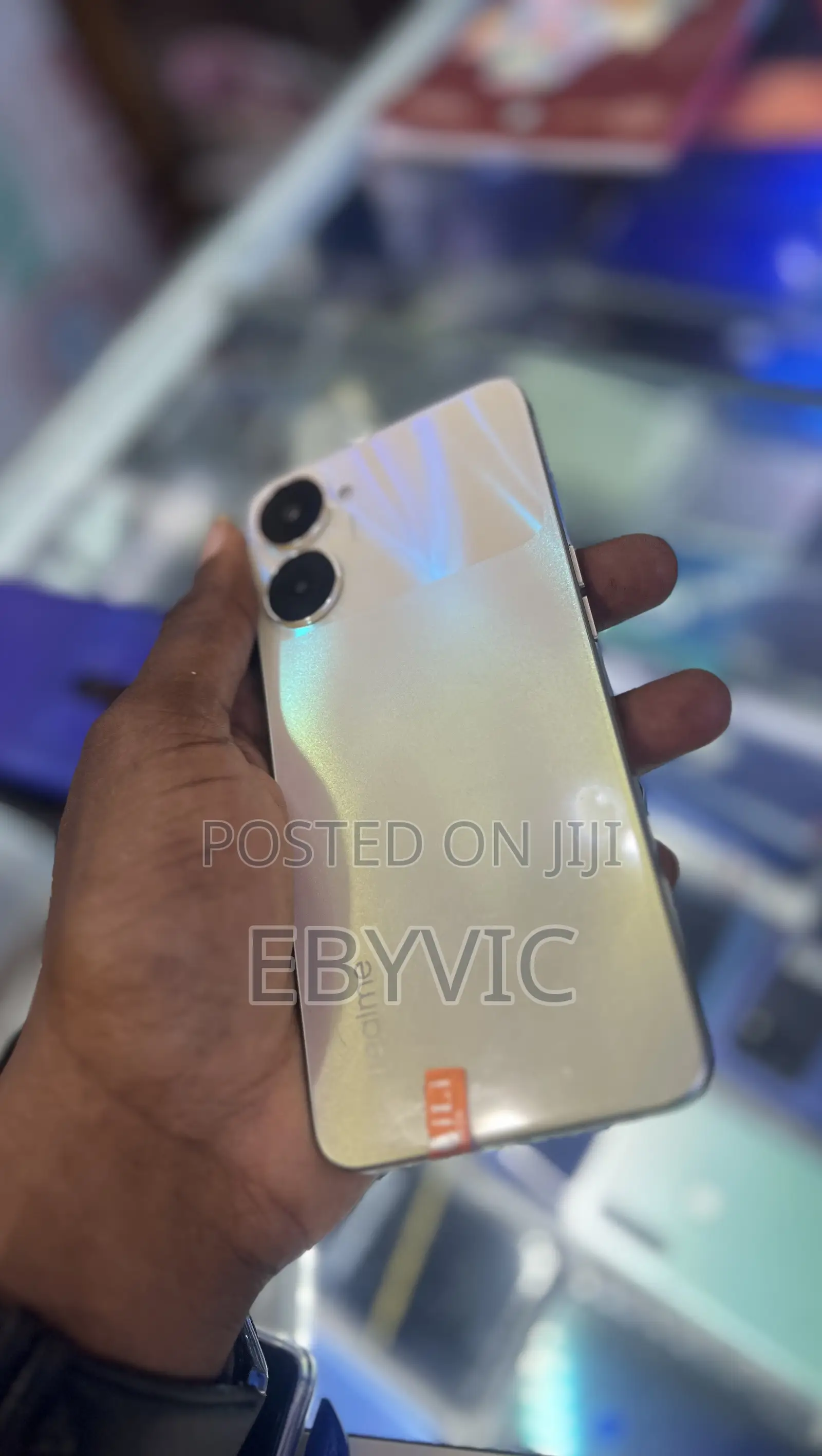 Realme V30 128 GB