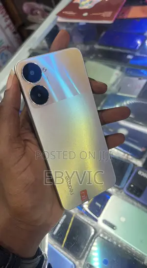 Realme V30 128 GB