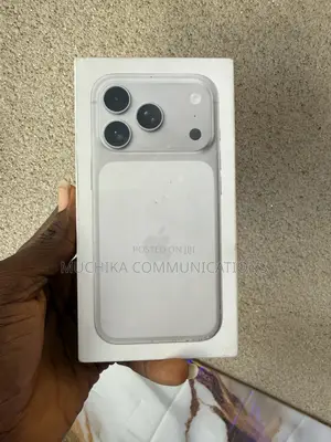 New Apple iPhone 17 Pro Max 256 GB White