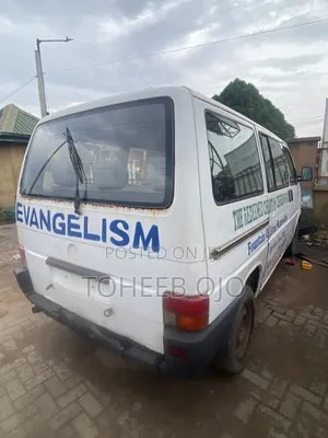 Volkswagen Transporter 1984 White