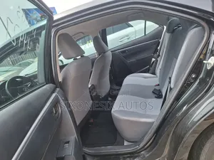 Toyota Corolla LE 4dr Sedan (1.8L 4cyl CVT) 2014 Black