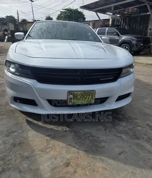 Dodge Charger 2019 White
