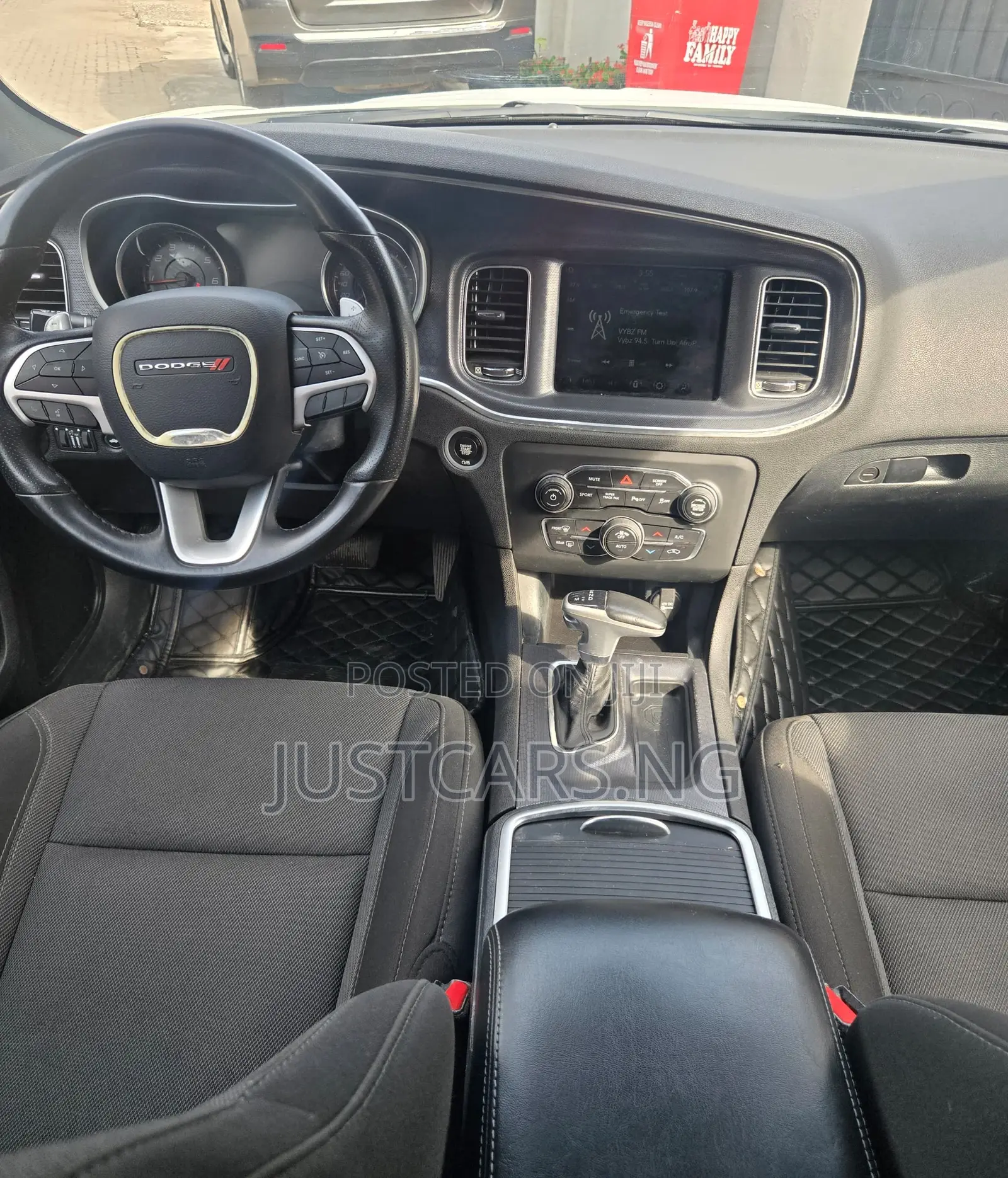 Dodge Charger 2019 White