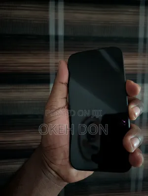 Apple iPhone 16 128 GB Black