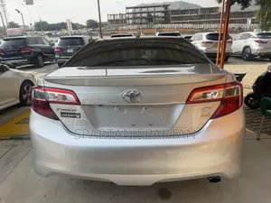 Toyota Camry 2013 Silver